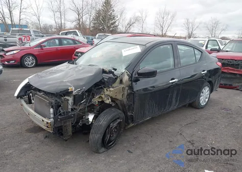 2018 Nissan Versa 1.6 Sv z USA, uszkodzony, nr VIN 3N1CN7AP0JL885133